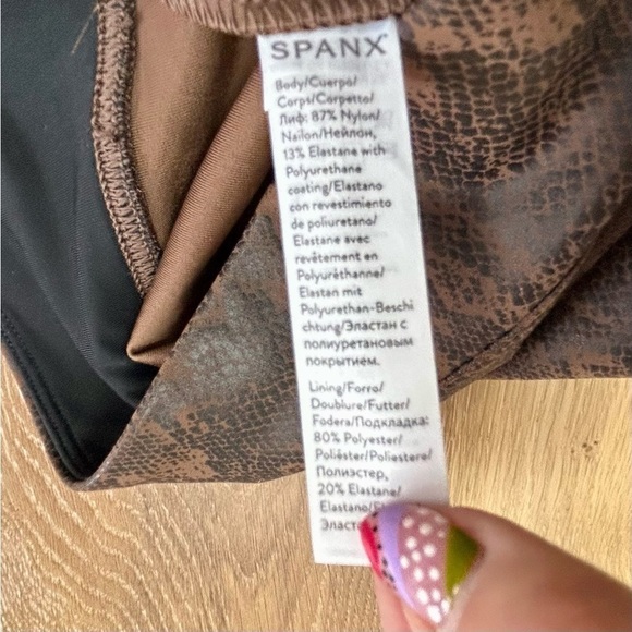 Spanx Faux Leather Brown Snakeskin Leggings Animal Print Pants XS - Picture 8 of 11